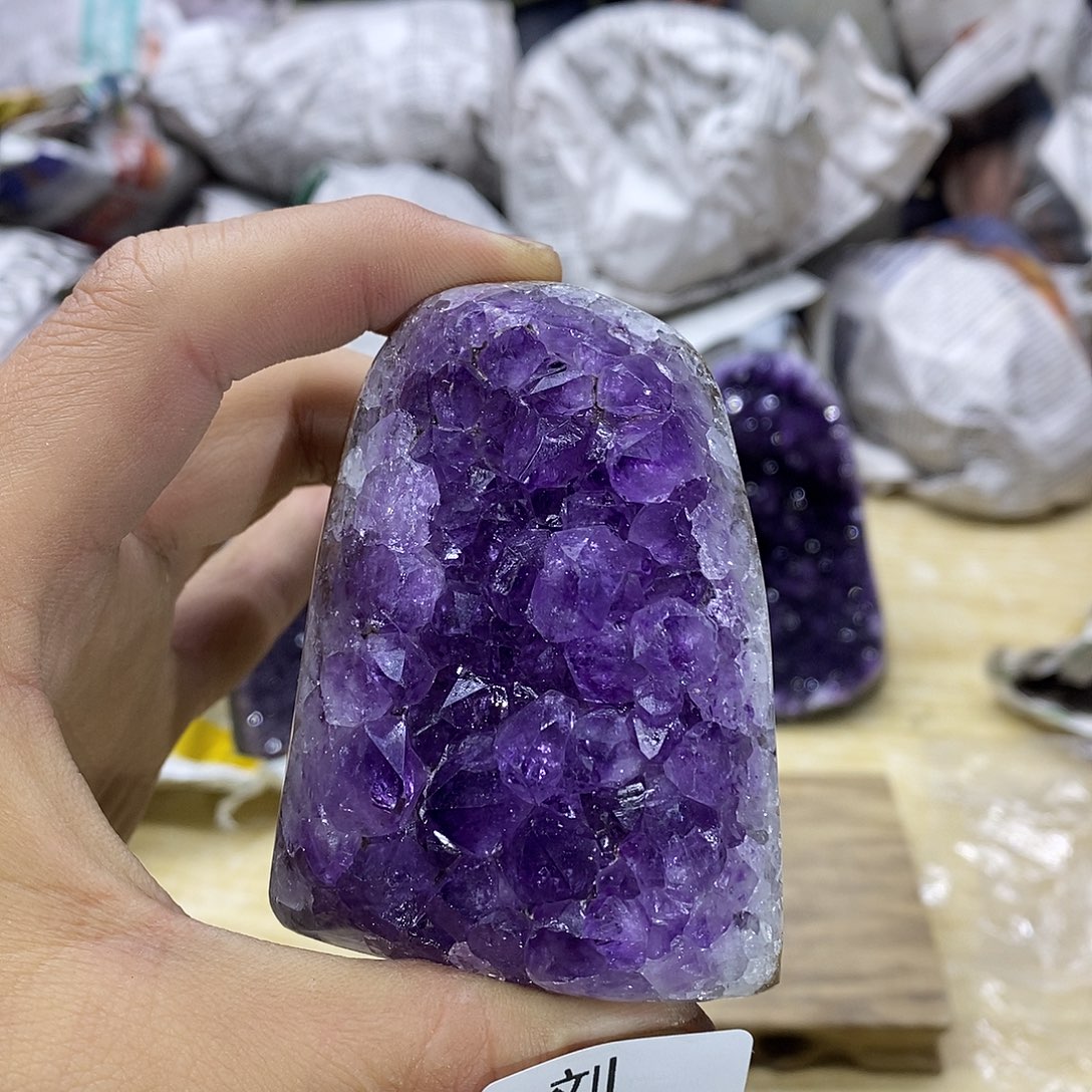 珠宝半成品水晶未镶嵌