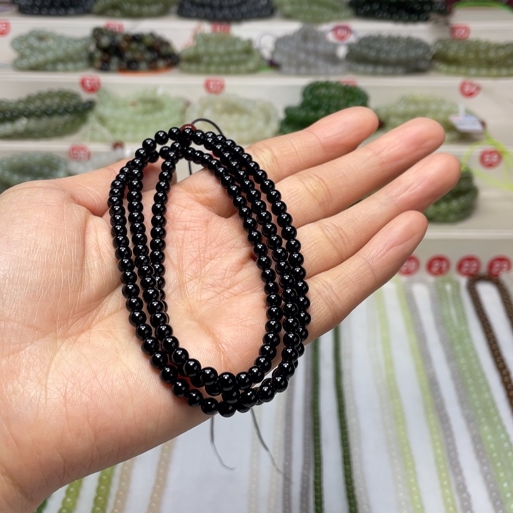 和田玉未镶嵌颈饰壮***壮4m m