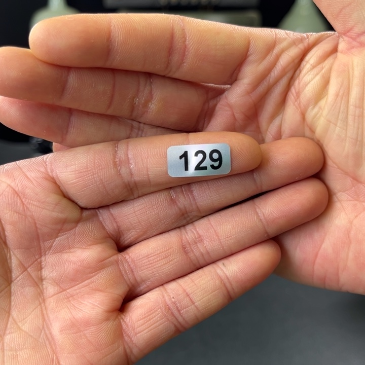 瓷片汝瓷一件129号新年礼物