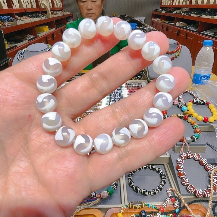 未镶嵌玛瑙/玉髓珠宝奇石