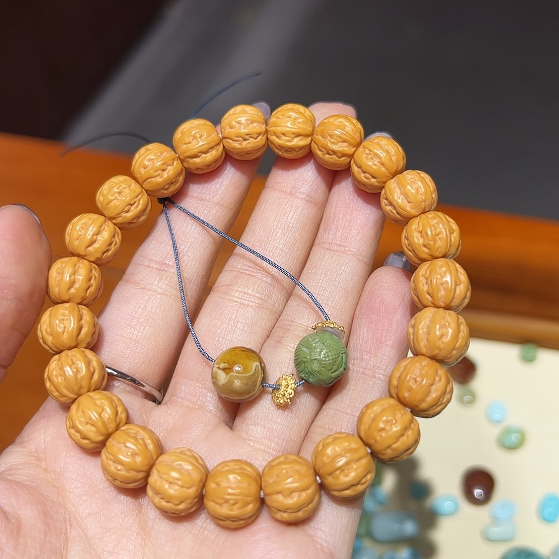 猴头核桃手串一**白