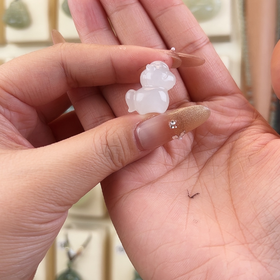 *****和田玉未镶嵌吊坠(赠链)