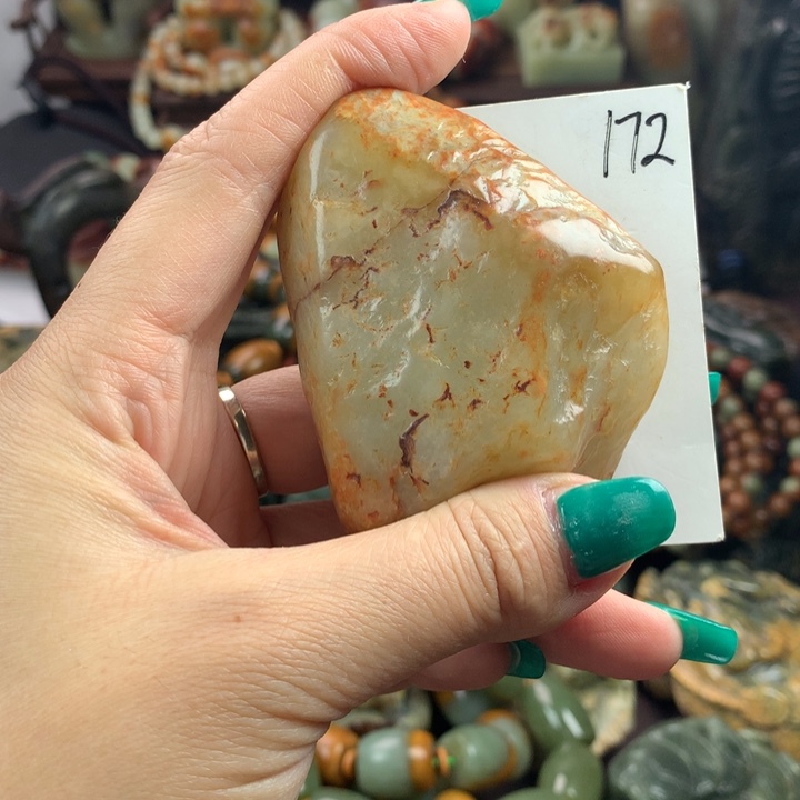 岫岩河磨玉（透闪石质玉）把件未镶嵌