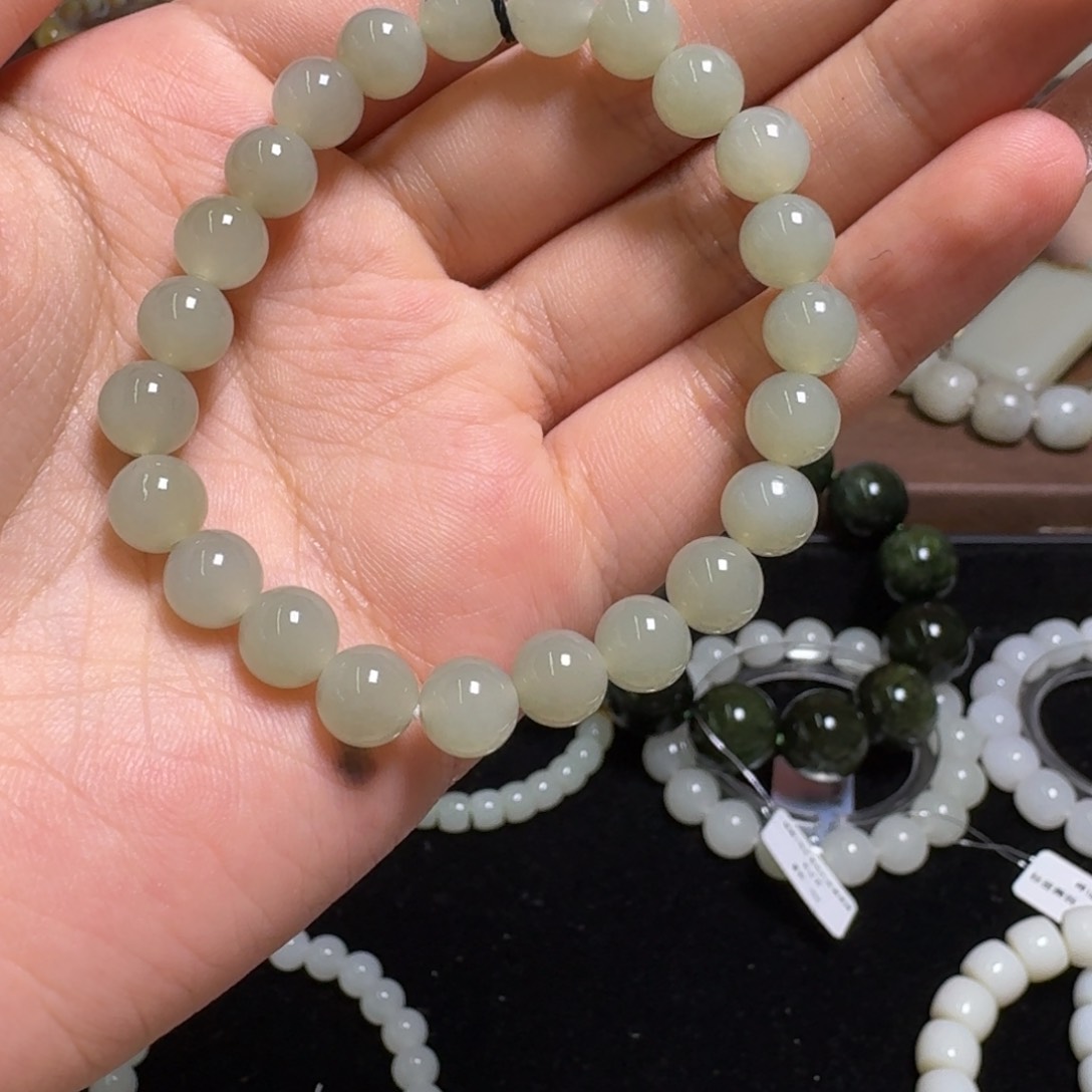 和田玉手串未镶嵌