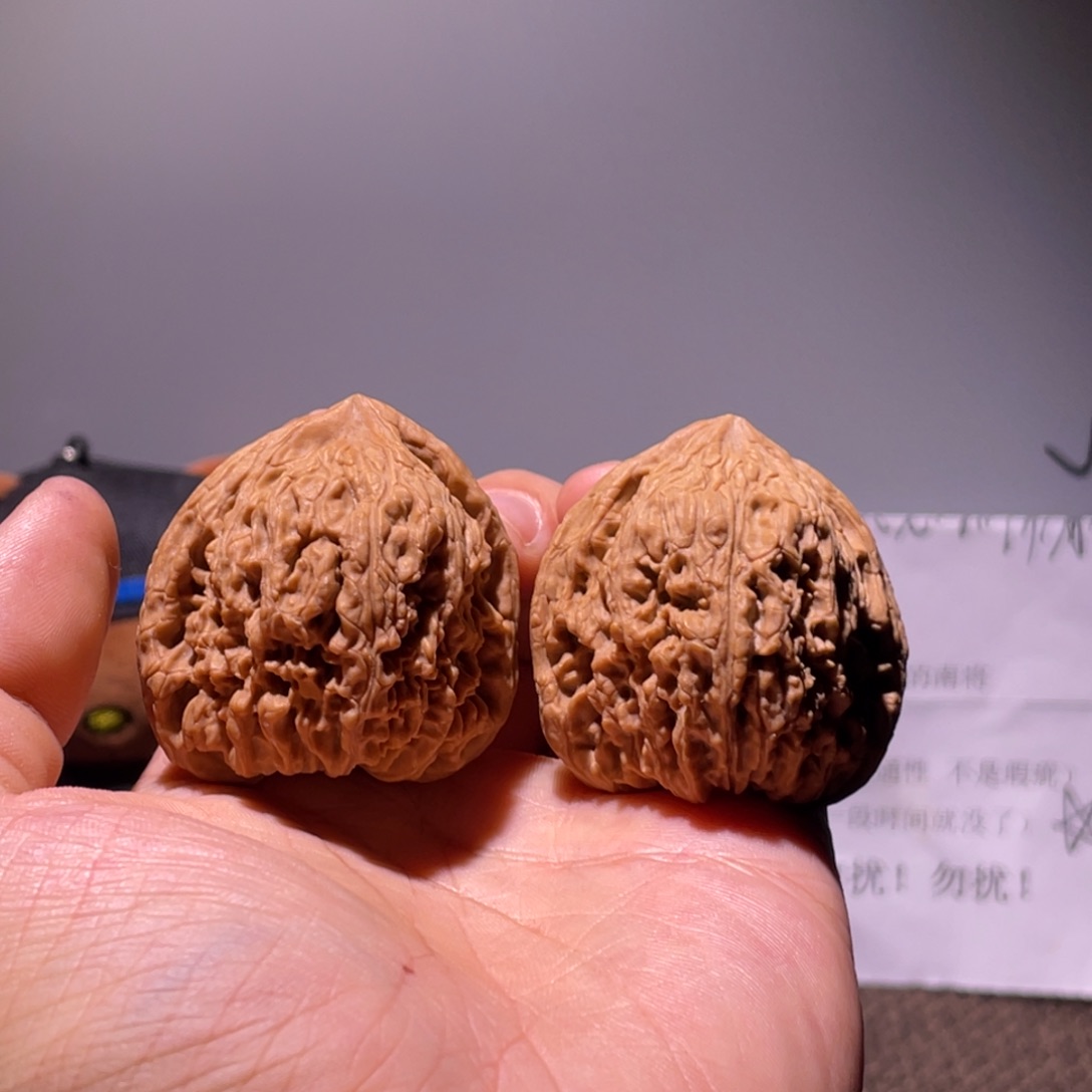 文玩核桃吊坠36号42