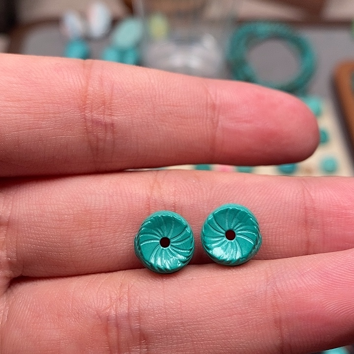 原生态湖北矿散珠配饰，尺寸10