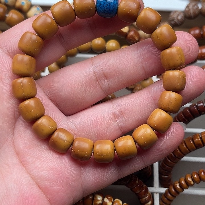 有***行紫金鼠手串紫金鼠半实心黄金甲老型手串