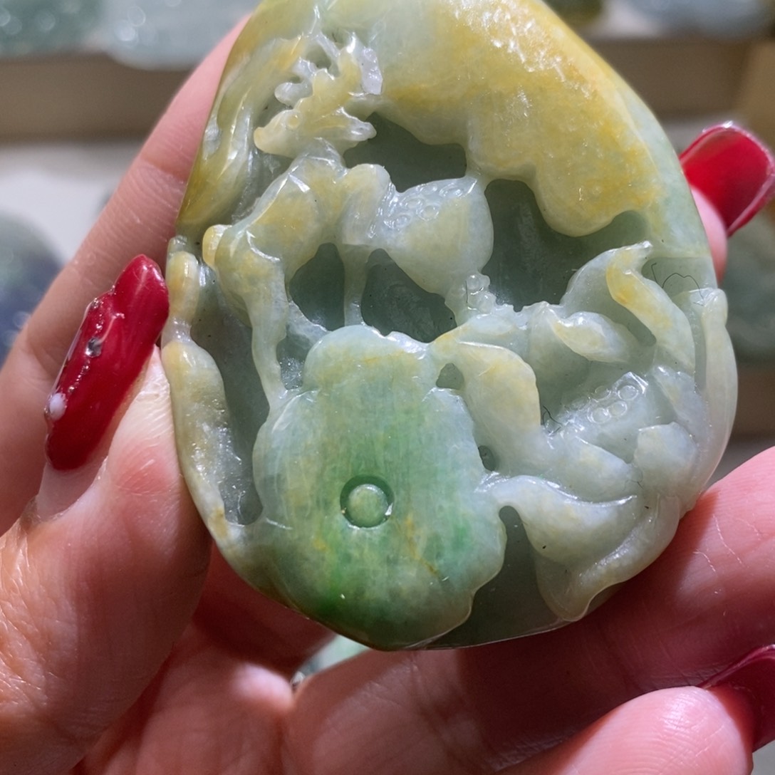 【闪购商品】翡翠颈饰未镶嵌鹿