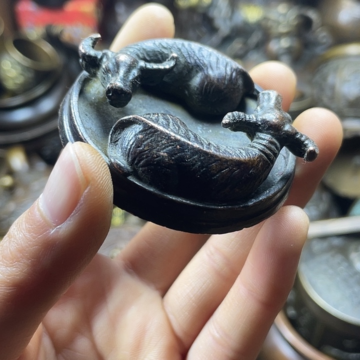 全是铜铜铜器铜器