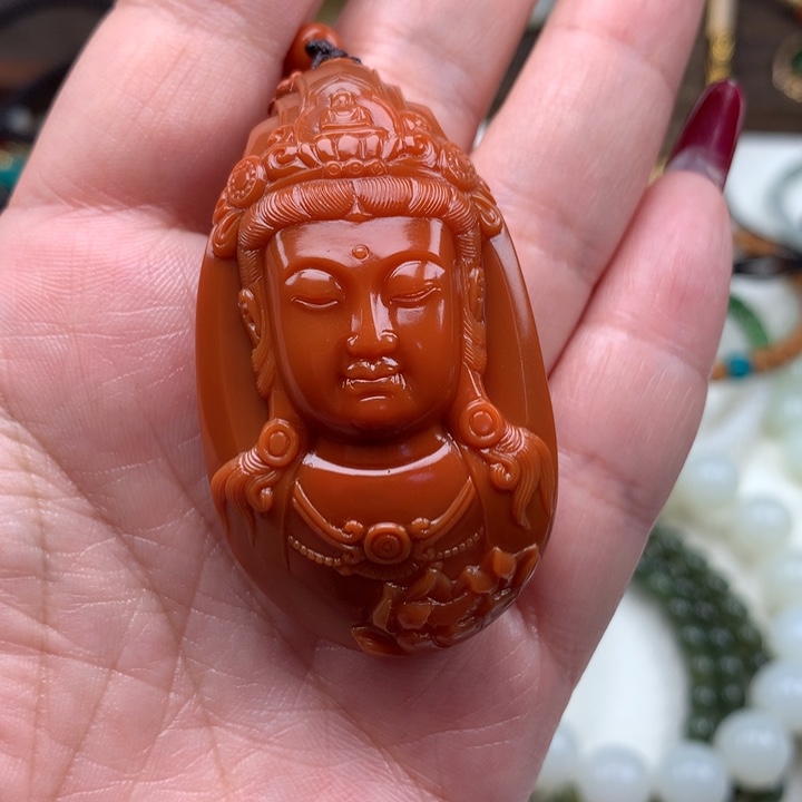 南红玛瑙颈饰未镶嵌