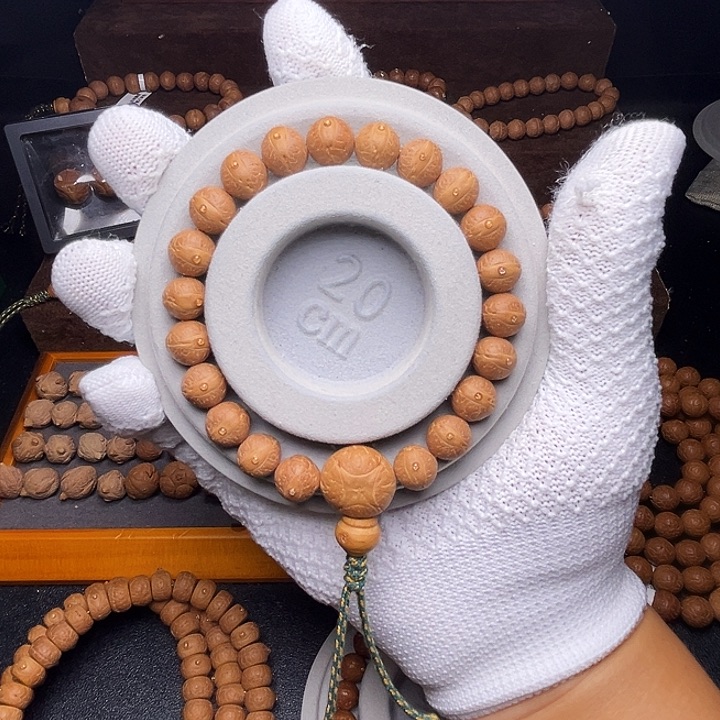 手串凤眼菩提11mm实心粉红皮