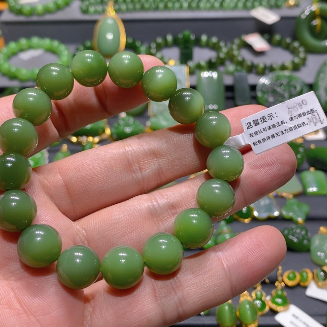 未镶嵌手链和田玉（碧玉）轩*月