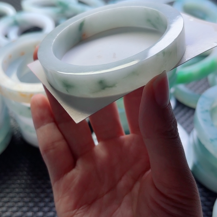 *****定制翡翠未镶嵌不退不换