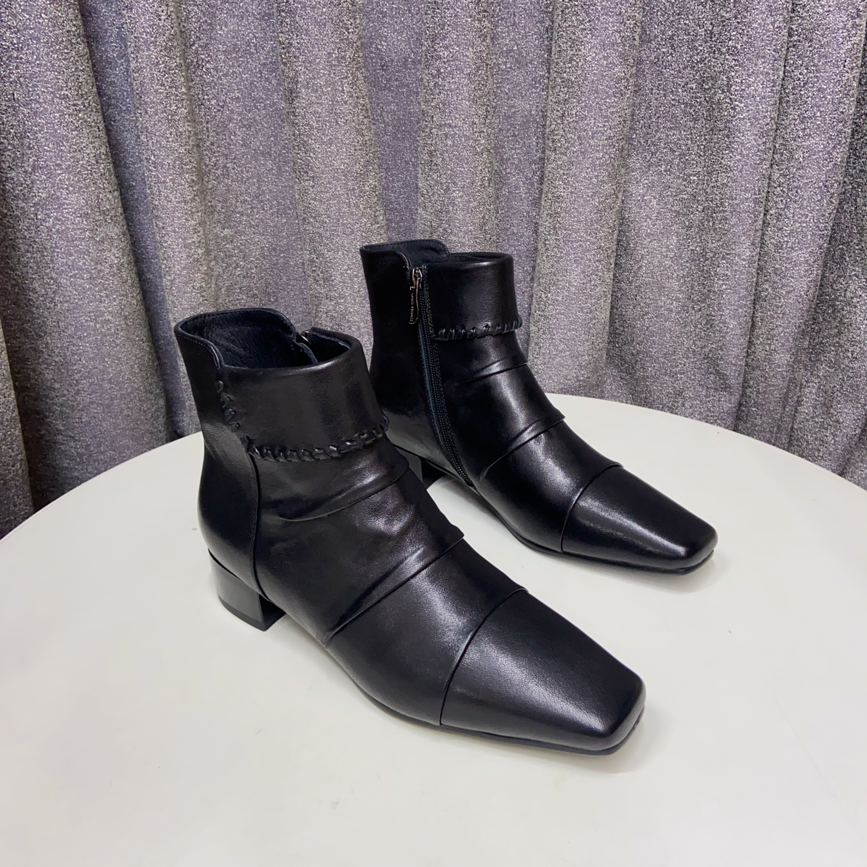 【表弟严选】C8915  黑色 时尚粗跟方头舒适短靴时尚女靴   