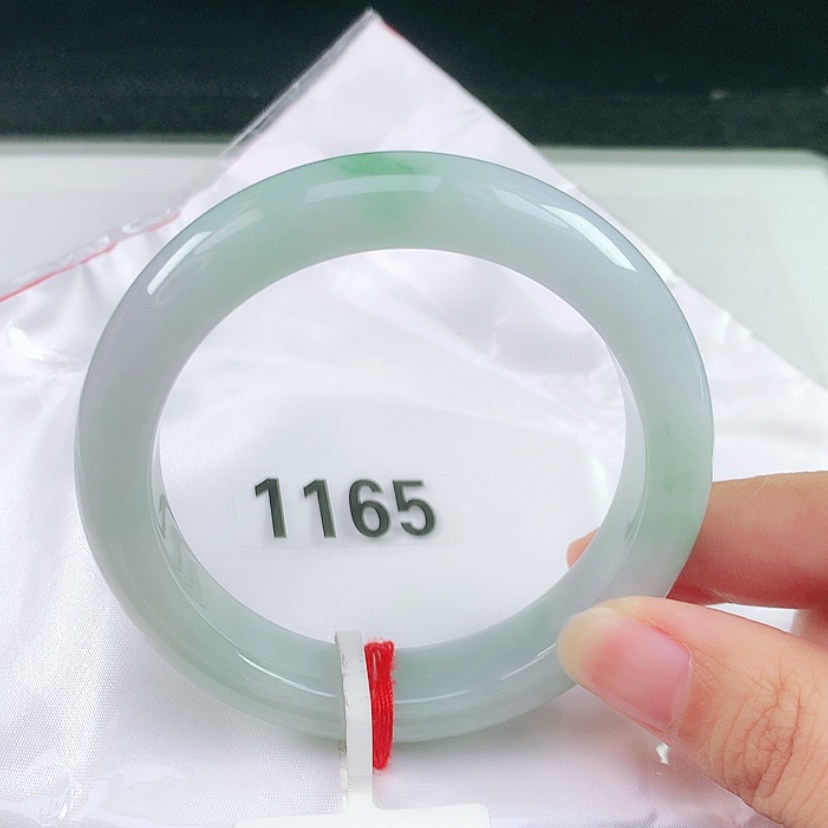 【闪购商品】未镶嵌手镯翡翠