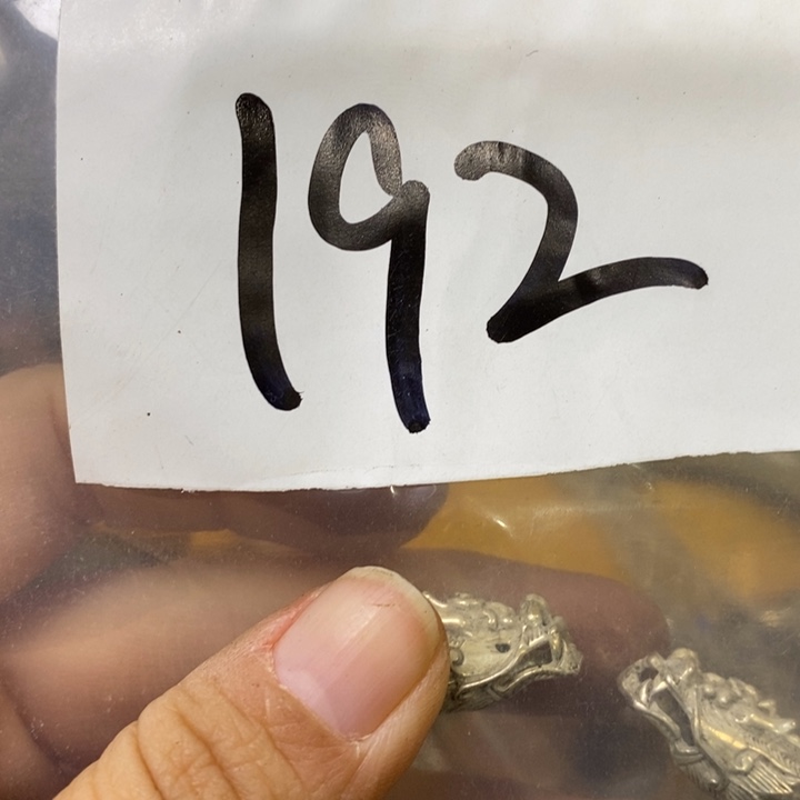 转***颜娜娜文玩杂项专属链接