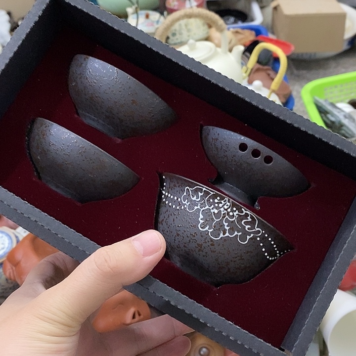 陶瓷艺术品及陶瓷制品