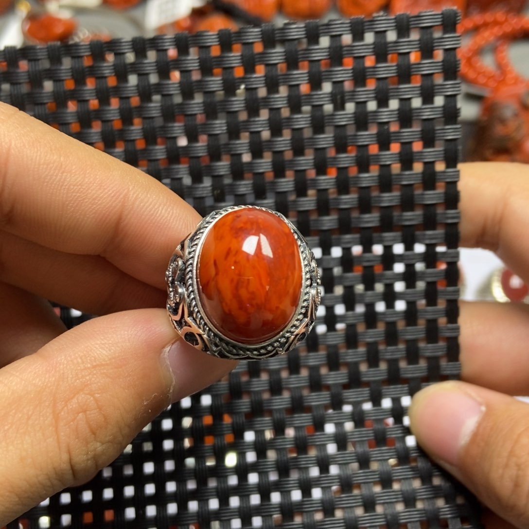 南红玛瑙戒指银S925镶嵌