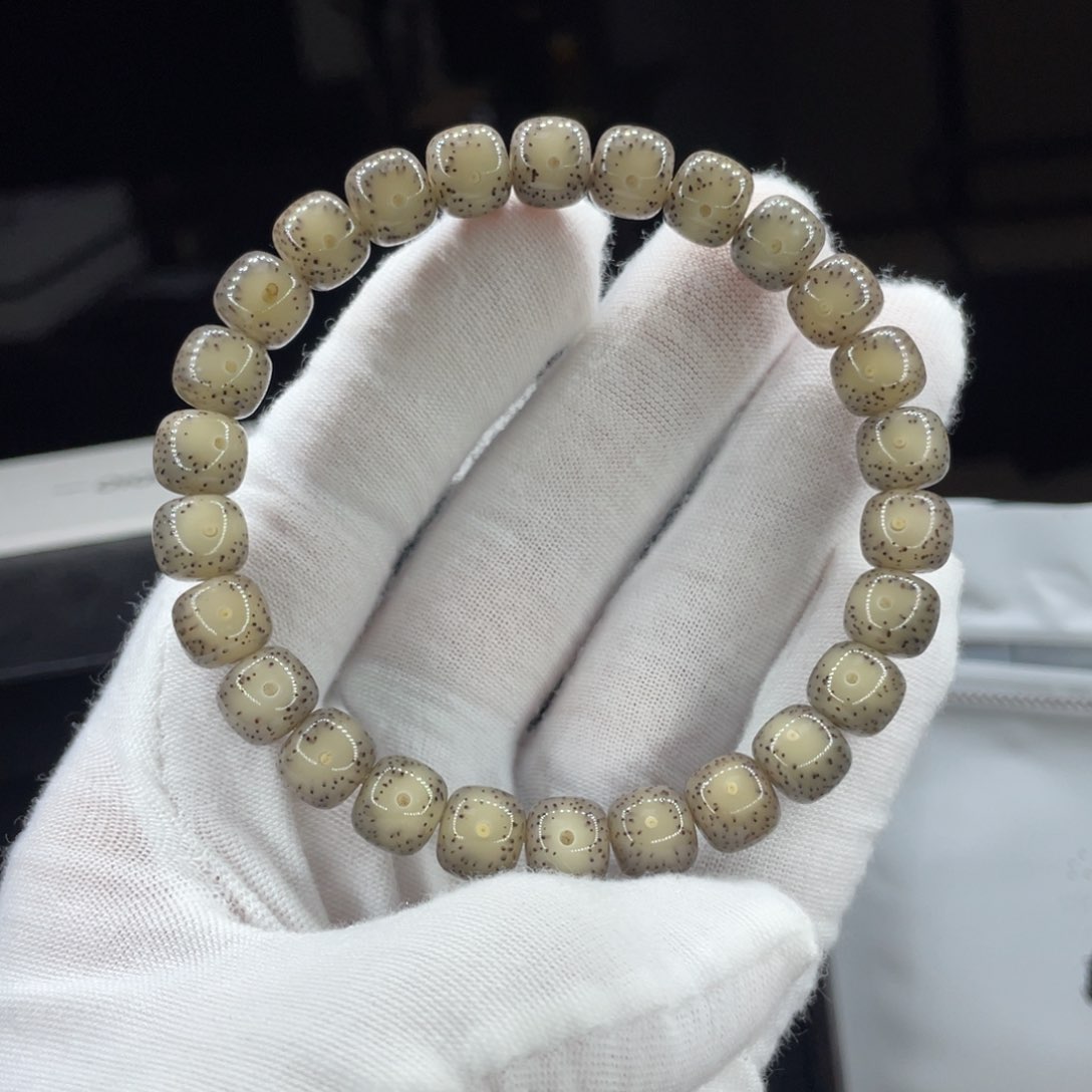 星月菩提手串S金标款9.8全玉化