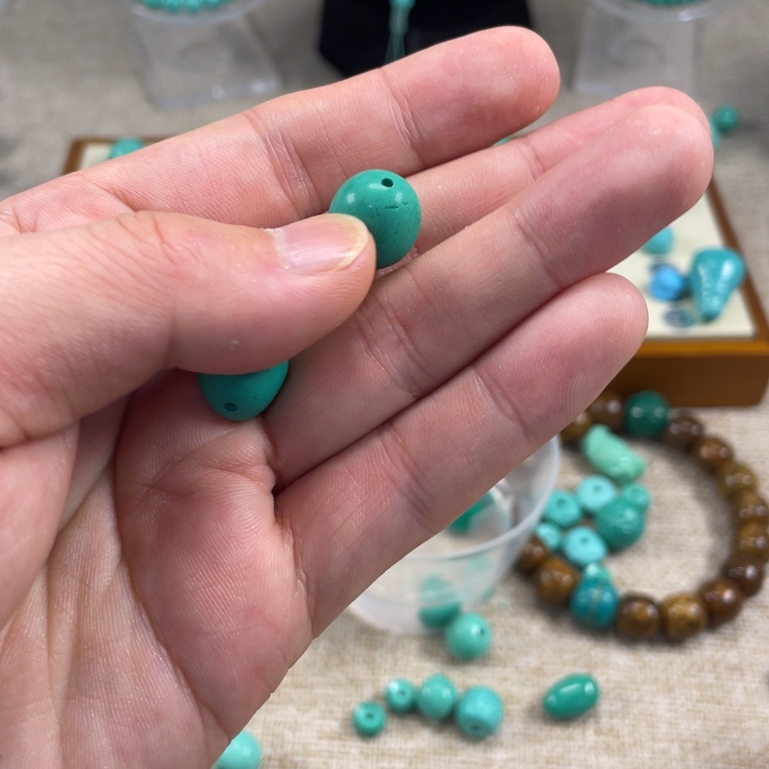 *****原生态湖北矿小配饰，直径11