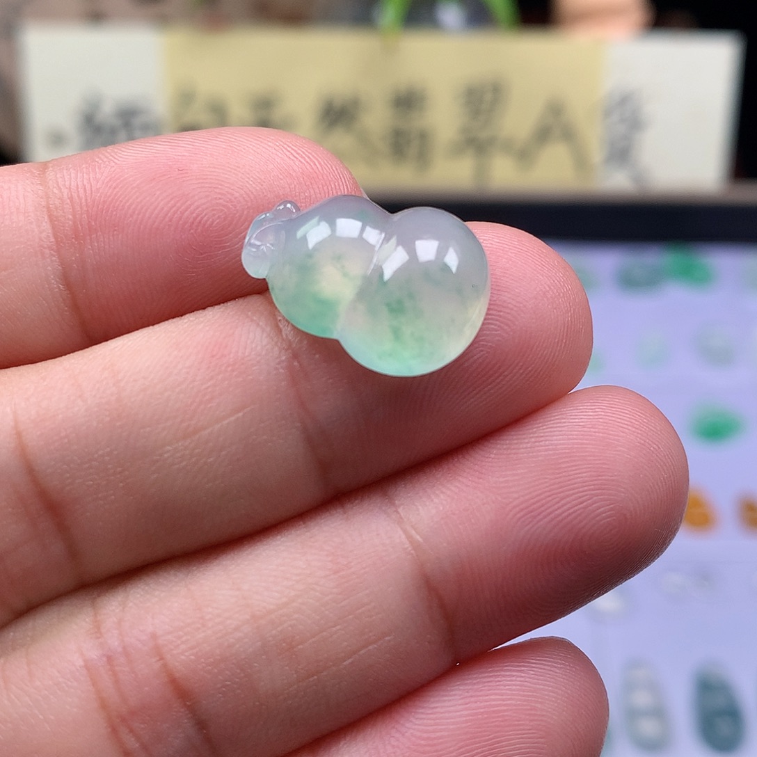 翡翠散珠缅甸天然A货翡翠冰种葫芦