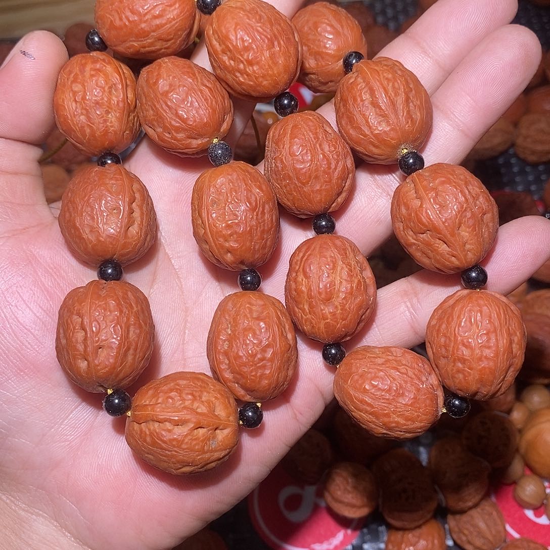 孤***妞吊坠文玩核桃大枣