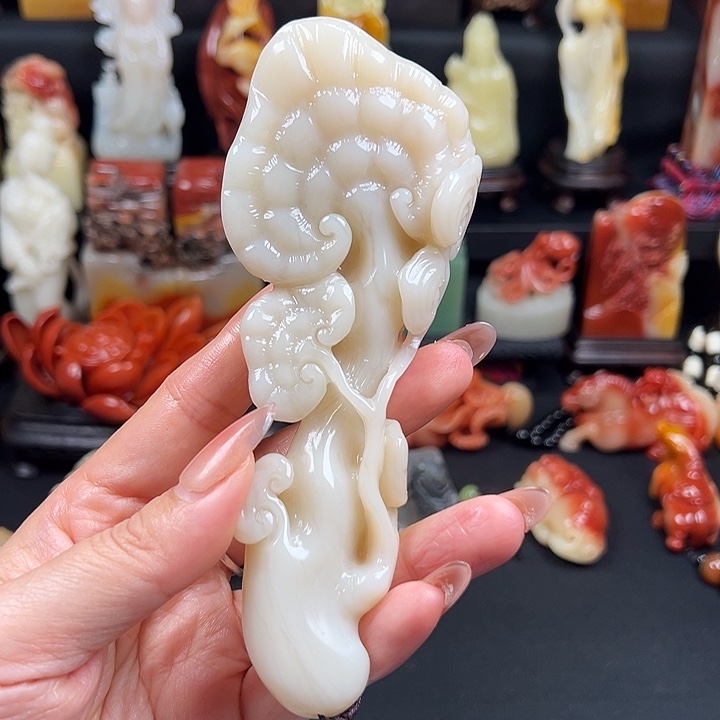 寿山石老性芙蓉石