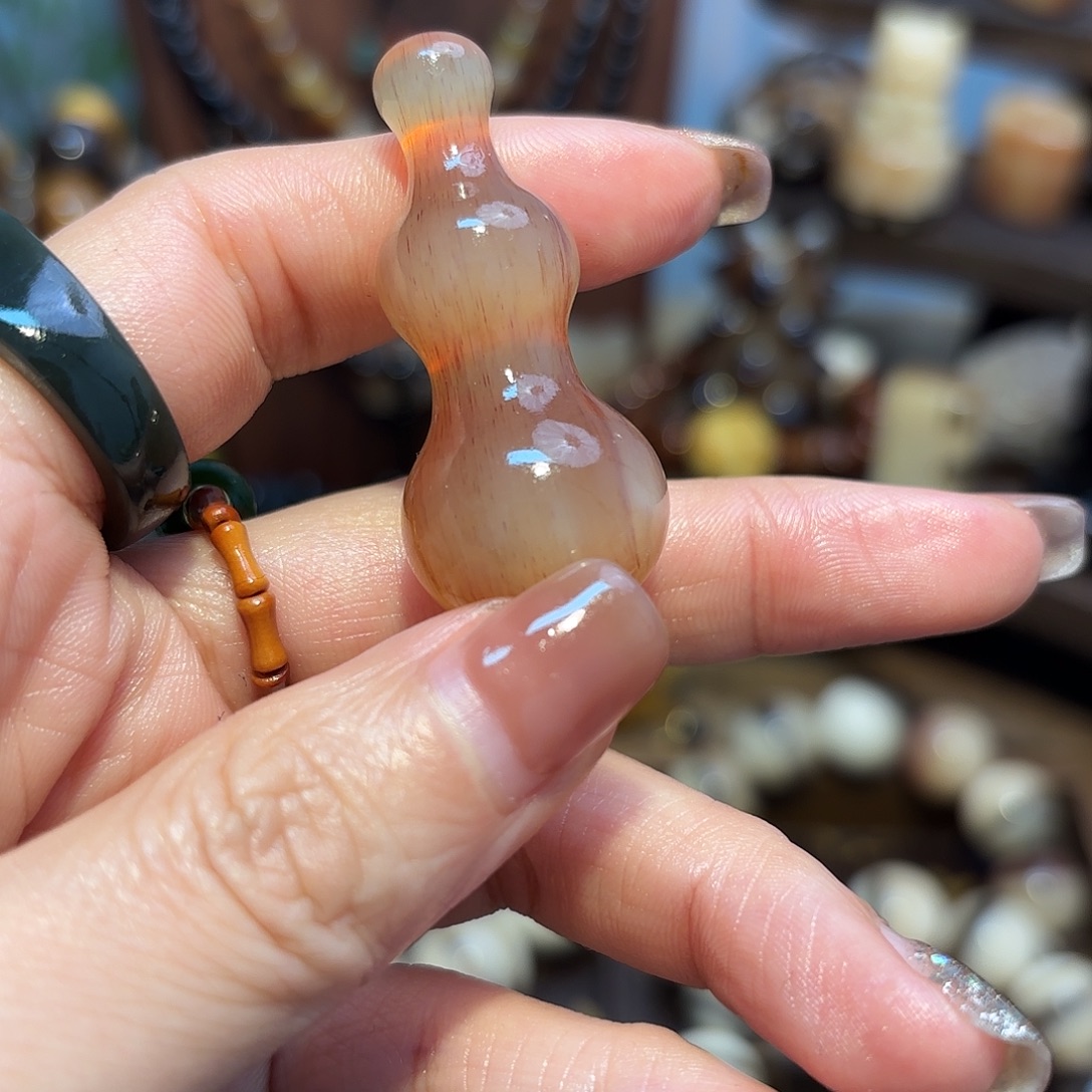 哇***哈非金属高贵羊手指葫芦