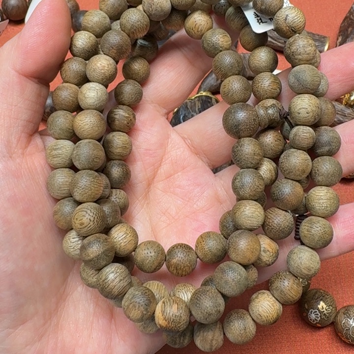 大叶紫檀（黑酸枝木类）