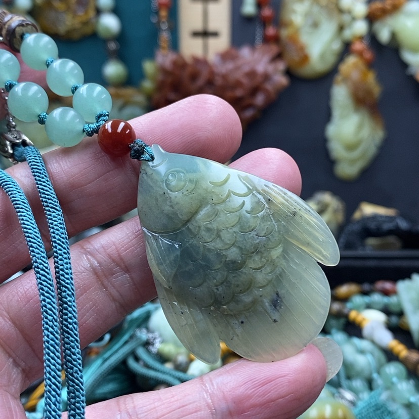 【闪购商品】蛇纹石玉吊坠未镶嵌