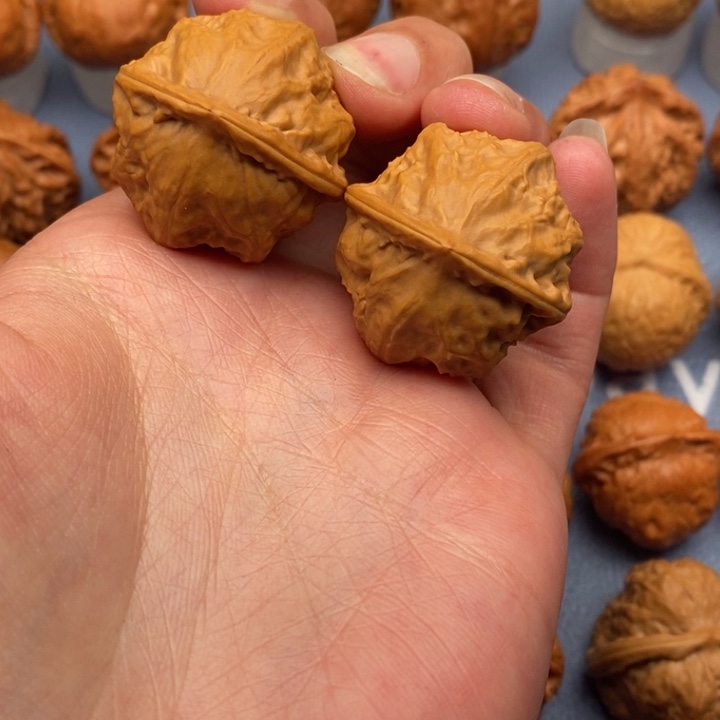 文玩核桃把件玄甲