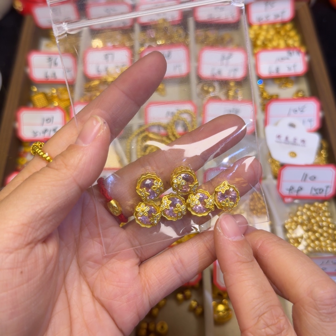 铜合金蝶恋花穿孔1个