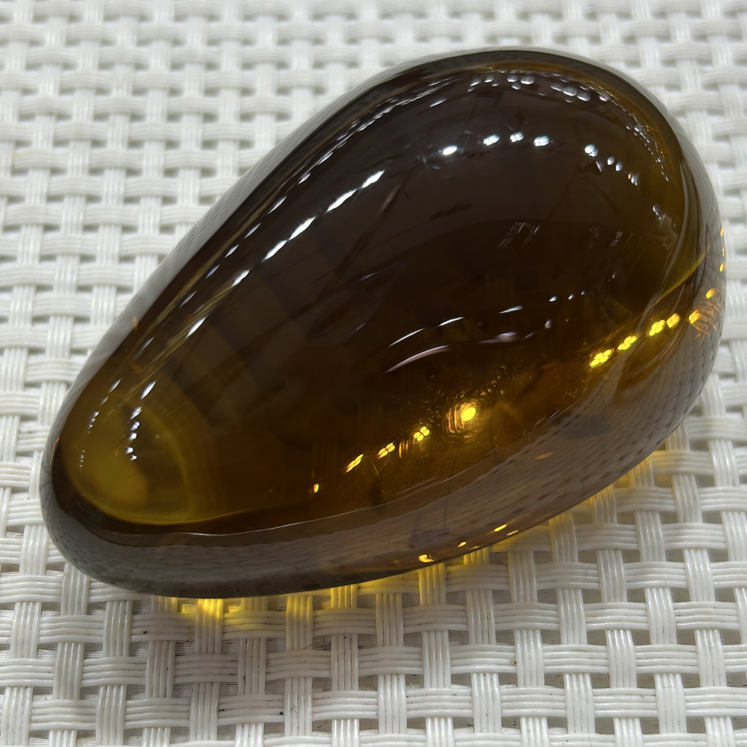 缅甸琥珀绿茶水滴吊坠60克