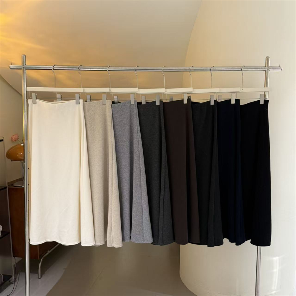 NN CHIC.女秋冬季简约时尚显瘦长款松紧腰纯色净面半身裙9666