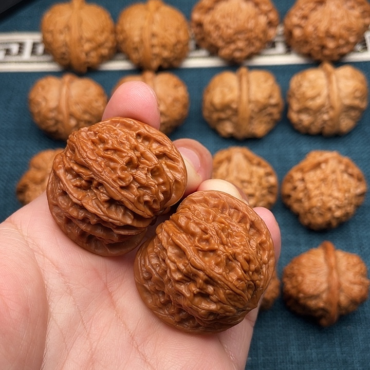 E***-文玩核桃把件全品37磨盘