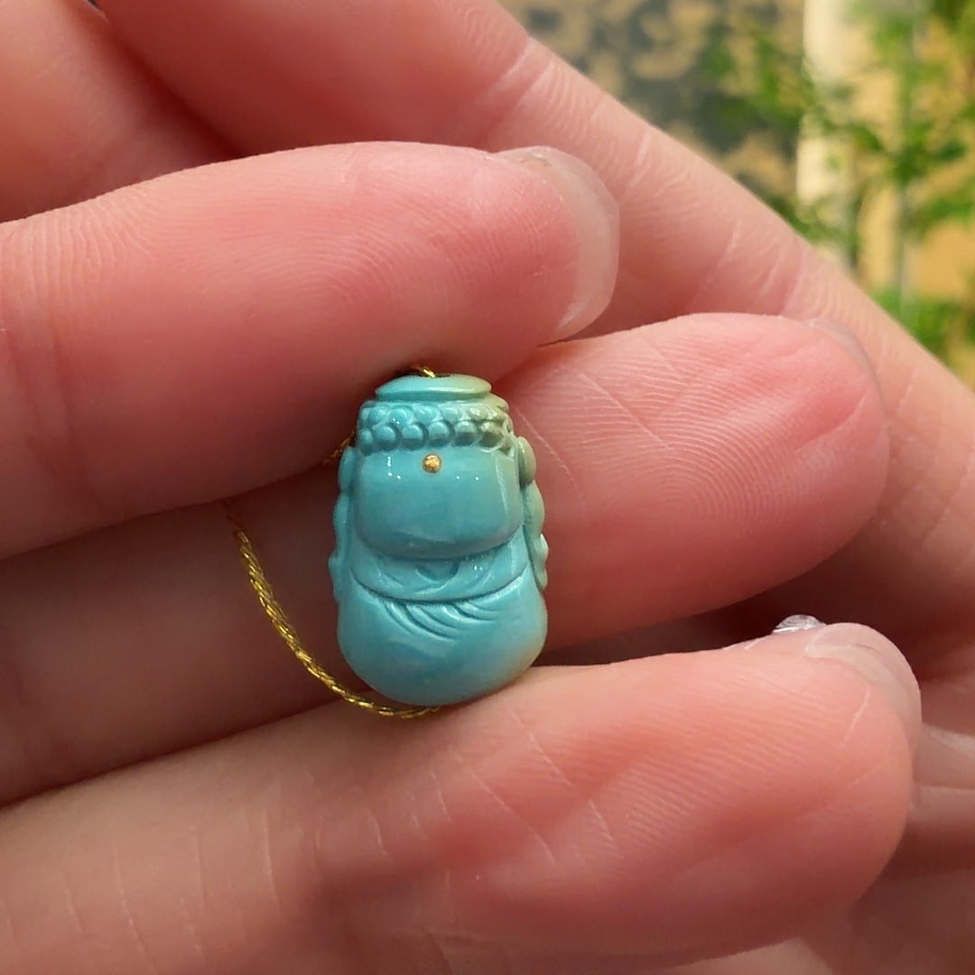 绿松石未镶嵌颈饰