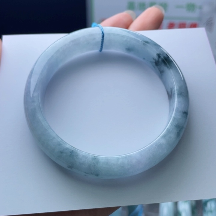 亐***幵翡翠未镶嵌手镯58