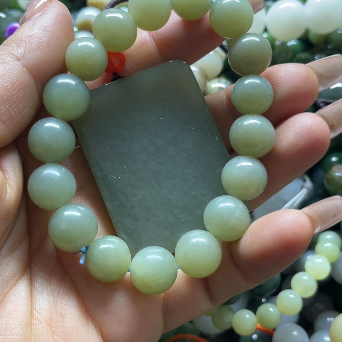 和田玉手链未镶嵌