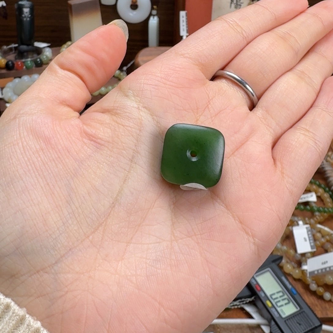 和田玉（糖玉）未镶嵌手链