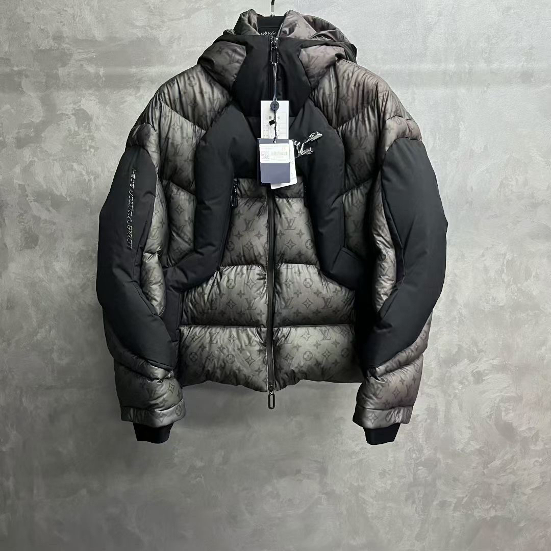 louis vuitton 灰色拼接温感蓬松连帽羽绒服44/48/50/52 