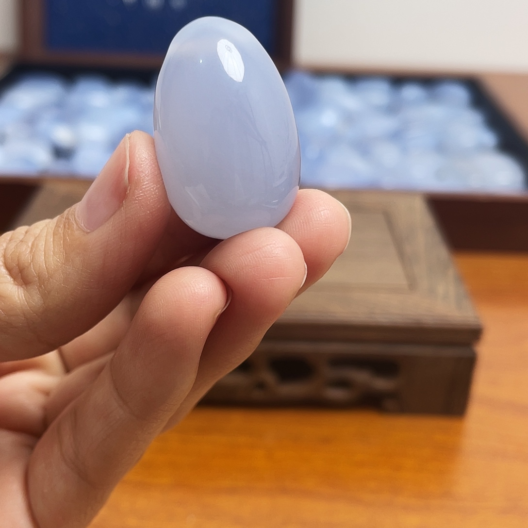 玛瑙/玉髓未镶嵌珠宝奇石