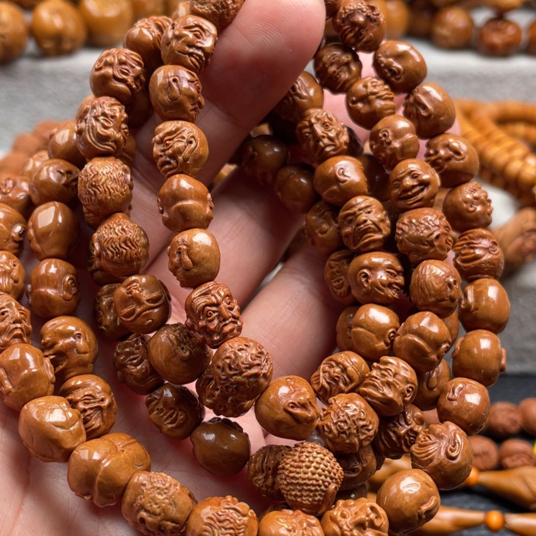 桃核雕刻桃核雕刻