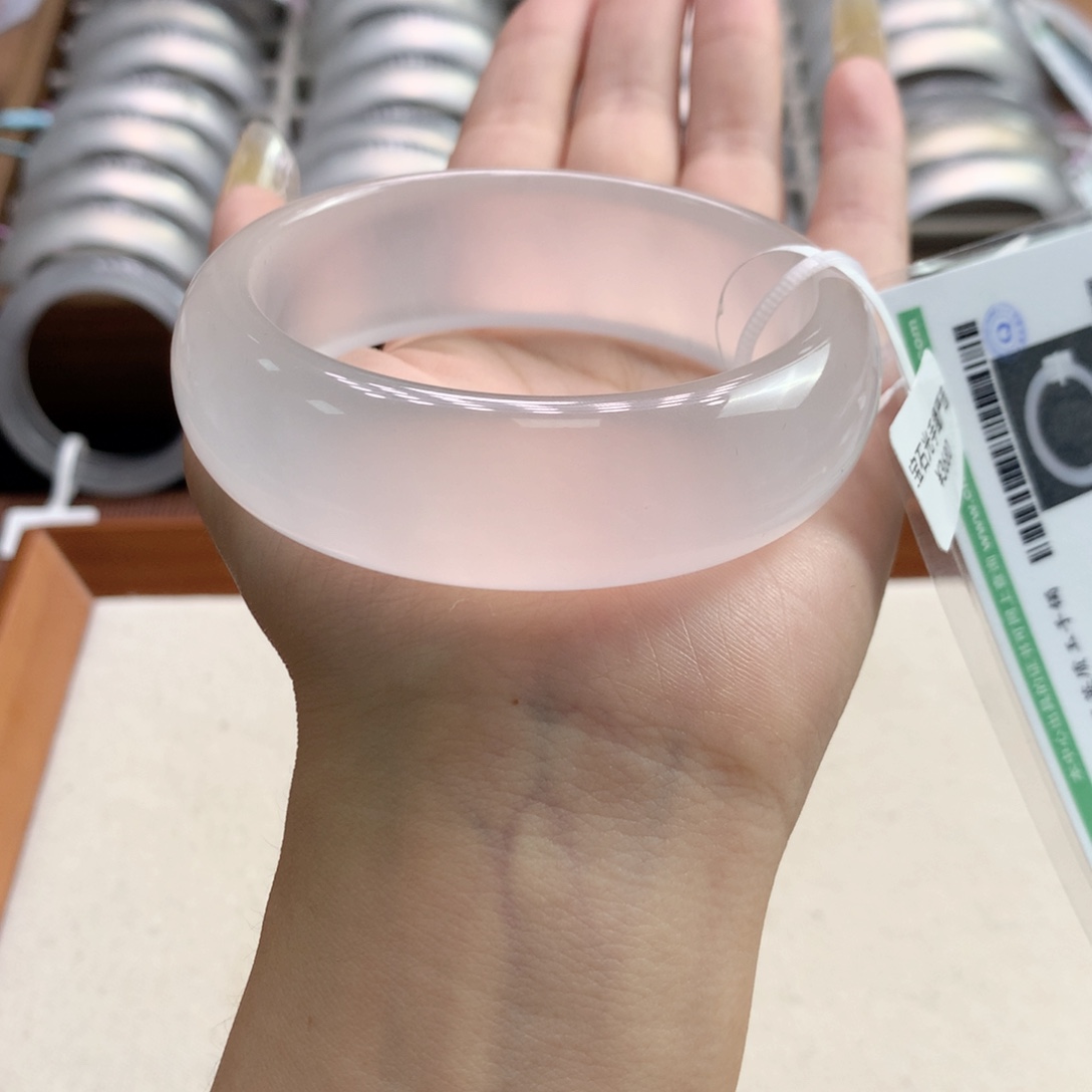 未镶嵌手镯石英质玉（金丝玉）2A56.7大宽胎20宽白月光