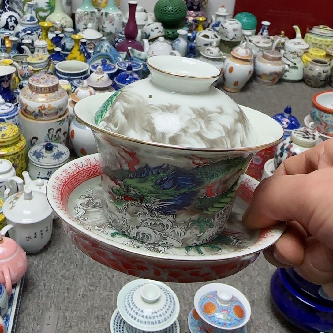 摆件瓷器的工艺技术水平