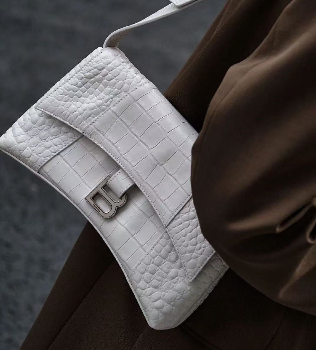 95新 Balenciaga/巴黎世家 珍甄 downtown单肩包 39234