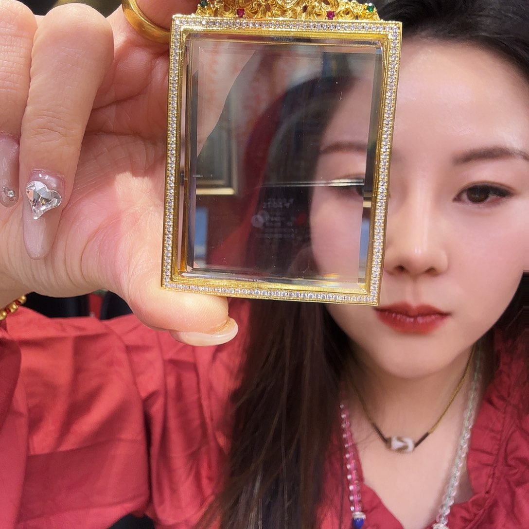 装裱画噶乌盒一个