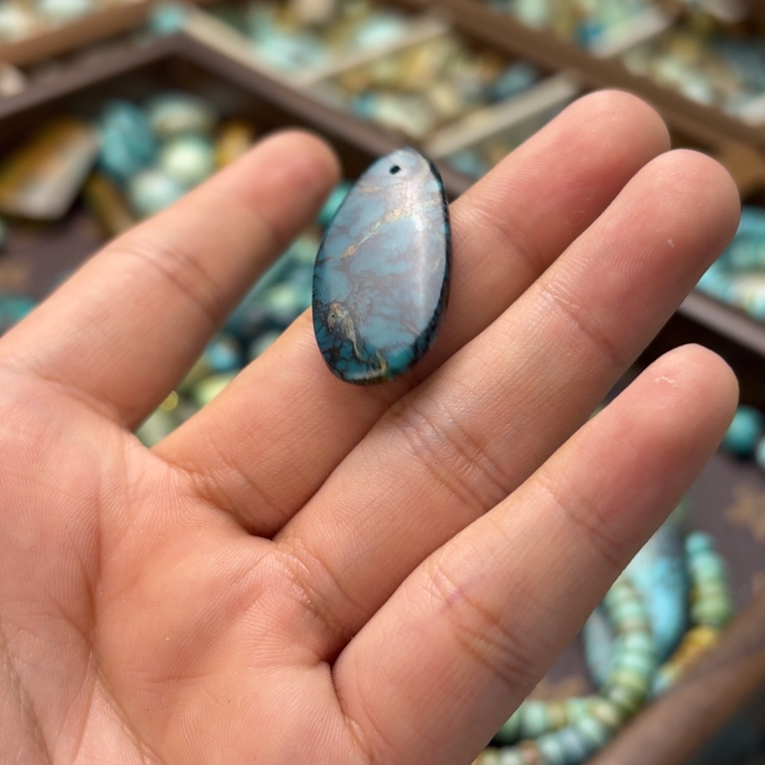 南红玛瑙未镶嵌绿松石