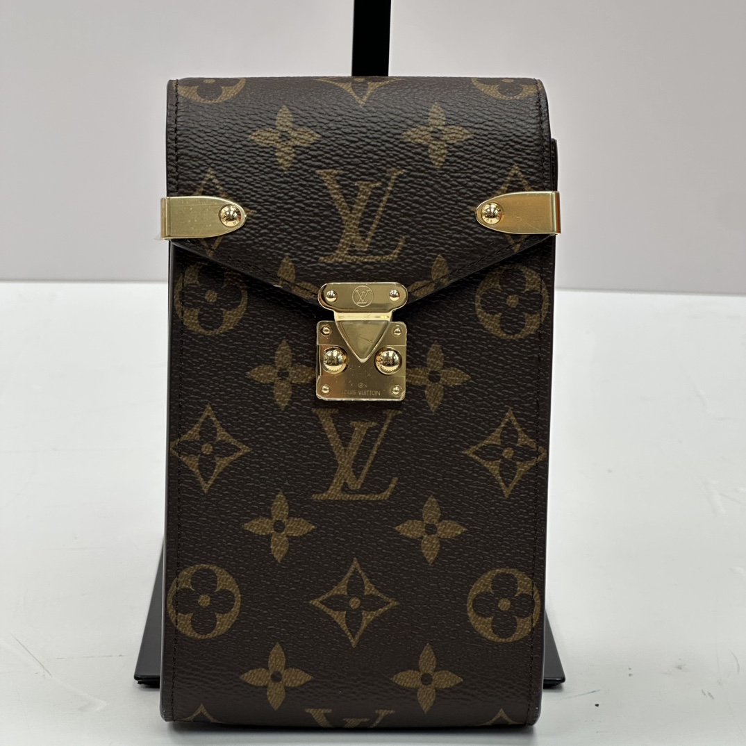 99新 LV 经典老花手机链条包 02048