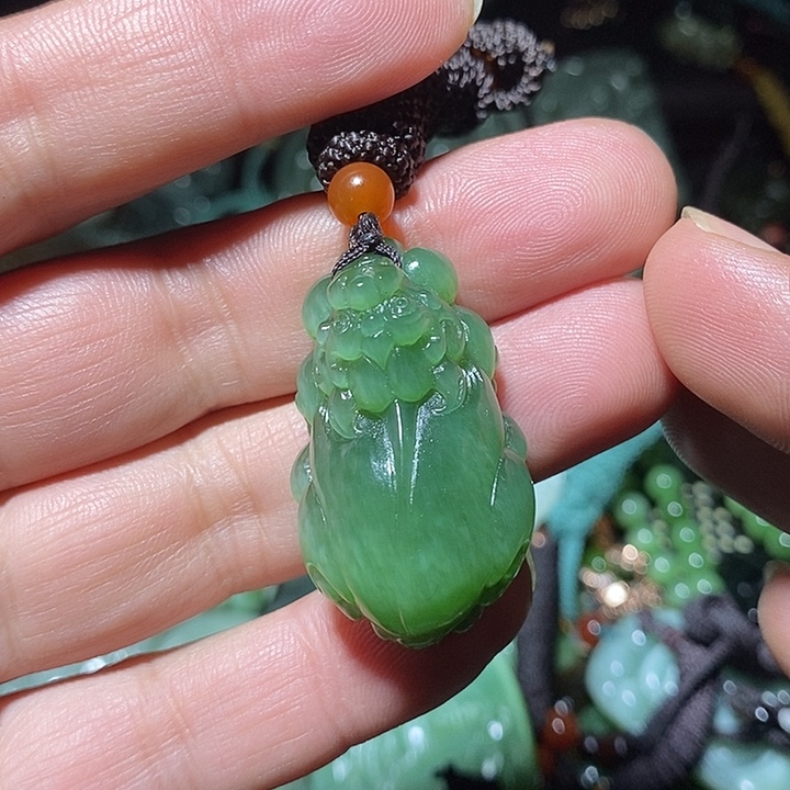 和田玉未镶嵌吊坠(不含链)