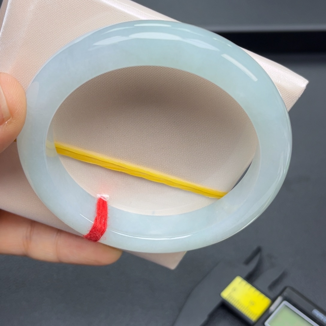 翡翠未镶嵌手镯手镯